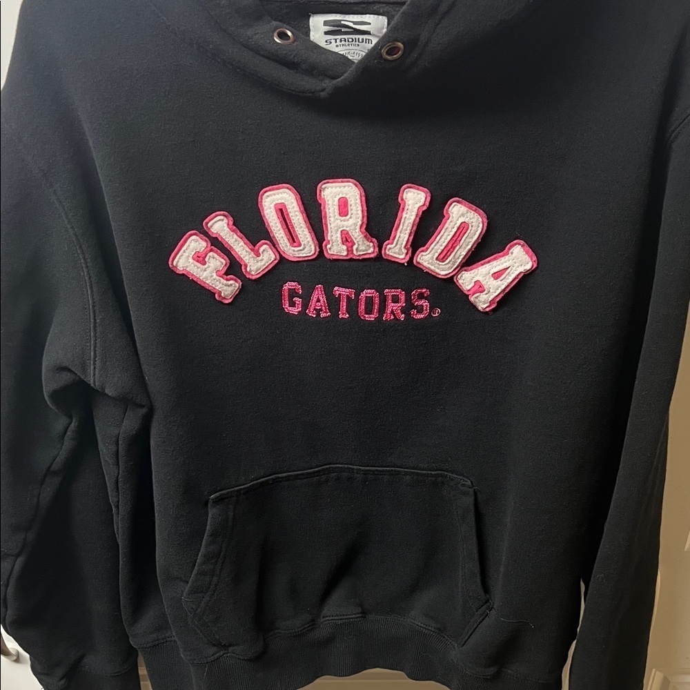 Florida Gators Sweatshirt, XL Womens, Black & Pink - Picture 3 of 4